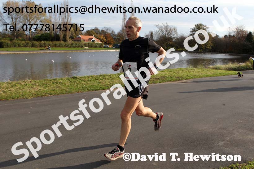 Newcastle Town Moor Marathon. Photo: David T. Hewitson/Sports for All Pics